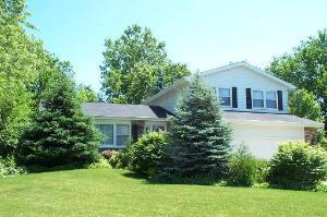 5116 Springdale Ln., Mchenry, IL 60050