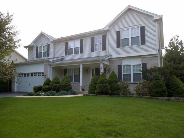 1318 Deerpath Cir., Aurora, IL 60506