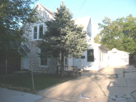 223 S Lincoln Ave., Waukegan, IL 60085