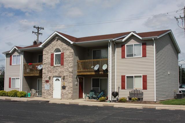 990 N 1st St., Dekalb, IL 60115
