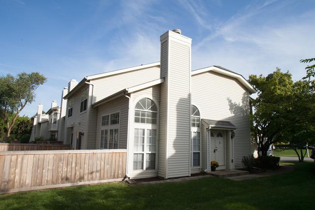 714 Sturnbridge Ln., Schaumburg, IL 60173