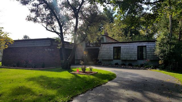 425 E Washington St., Villa Park, IL 60181