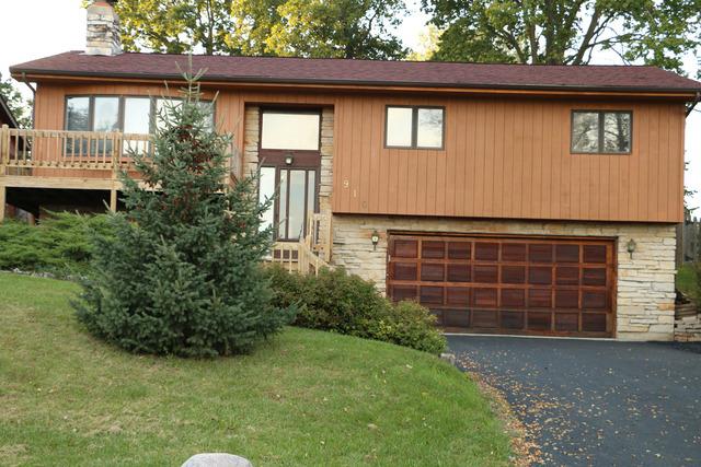 910 Fortress Dr., Mchenry, IL 60050