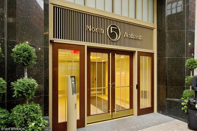 5 N Wabash Ave. #402, Chicago, IL 60602