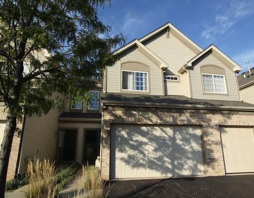 1043 Park Hill Cir., Aurora, IL 60502