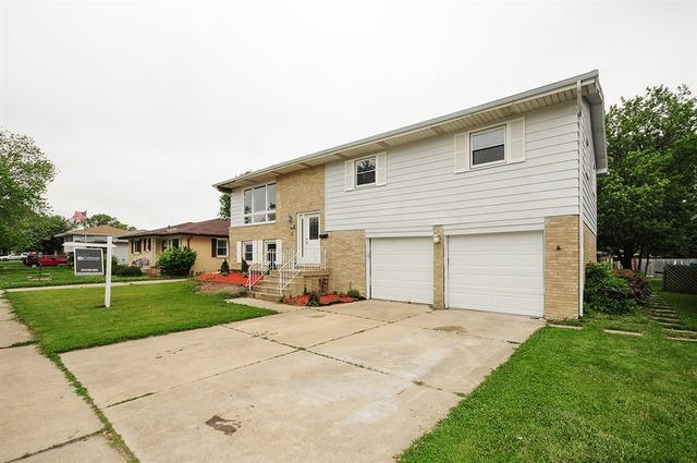 18313 Locust St., Lansing, IL 60438
