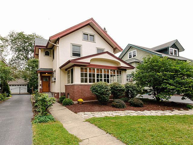 317 S Brainard Ave., La Grange, IL 60525