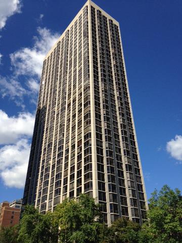2650 N Lakeview Ave. #2210, Chicago, IL 60614