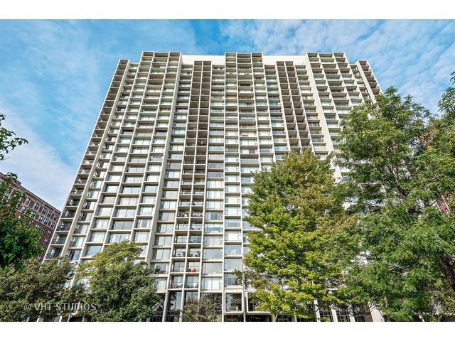 3200 N Lake Shore Dr. #1407, Chicago, IL 60657