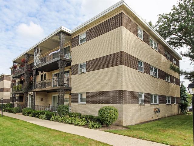 301 E Plainfield Rd. #7, La Grange, IL 60525