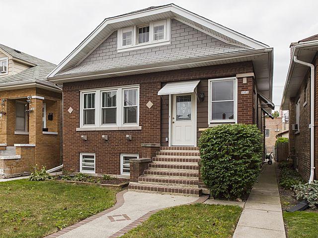 5353 W Melrose St., Chicago, IL 60641