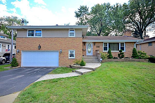 1769 Campbell Ave., Des Plaines, IL 60016