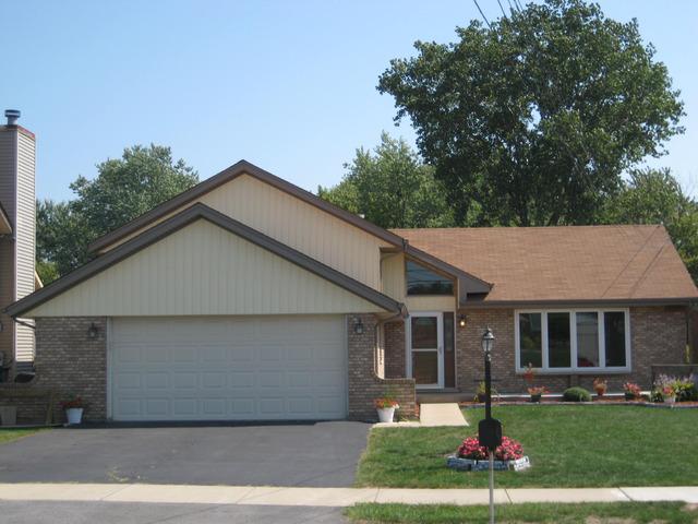 16839 Forest Ave., Oak Forest, IL 60452