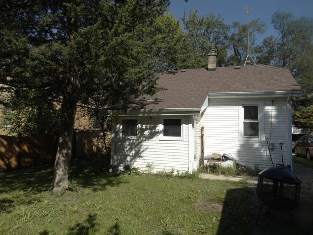 641 Lincoln Ave., Elgin, IL 60120
