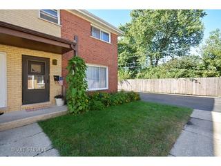 218 N Linn Ct. #D, North Aurora, IL 60542