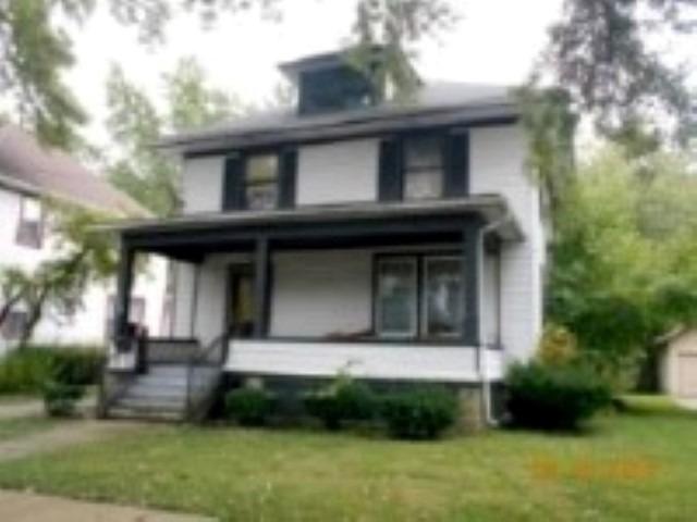 423 Grand Ave., Aurora, IL 60506