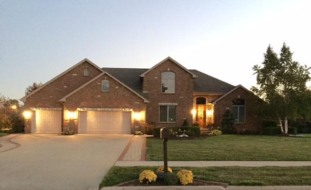 901 Canterbury Ln., Bourbonnais, IL 60914