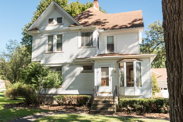 156 N Oak St., Hinckley, IL 60520