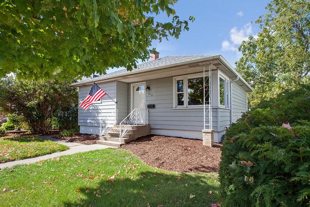 832 John St., Lemont, IL 60439