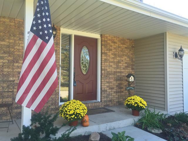 5815 Chandler Dr., Rockford, IL 61114