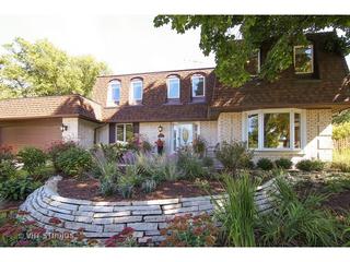 4302 Oak Knoll Ct., Northbrook, IL 60062