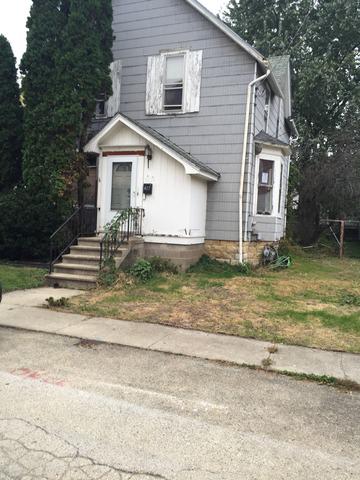 417 Stark Ave., Sycamore, IL 60178