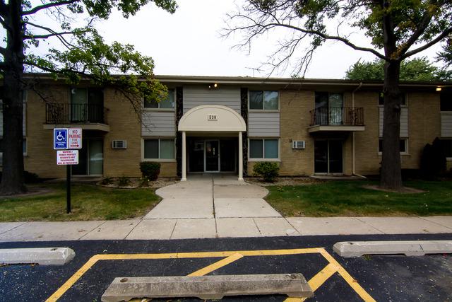 530 Chase Dr. #7, Clarendon Hills, IL 60514