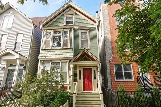 2902 N Racine Ave., Chicago, IL 60657