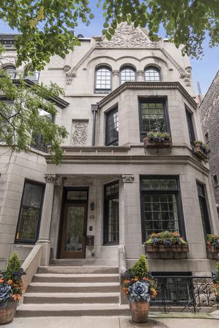 48 E Cedar St., Chicago, IL 60611