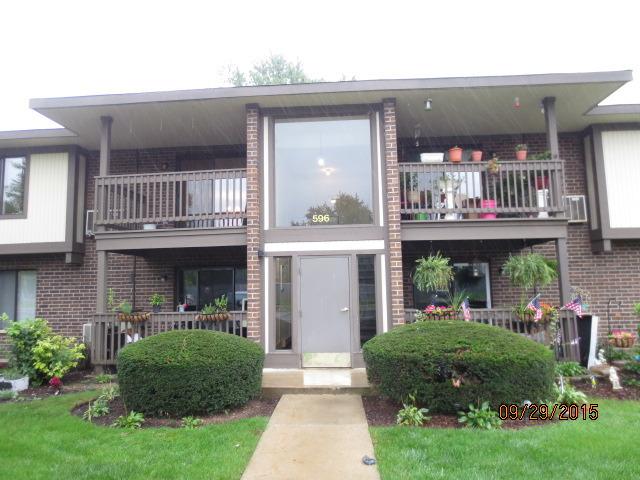 596 Somerset Ln. #2, Crystal Lake, IL 60014
