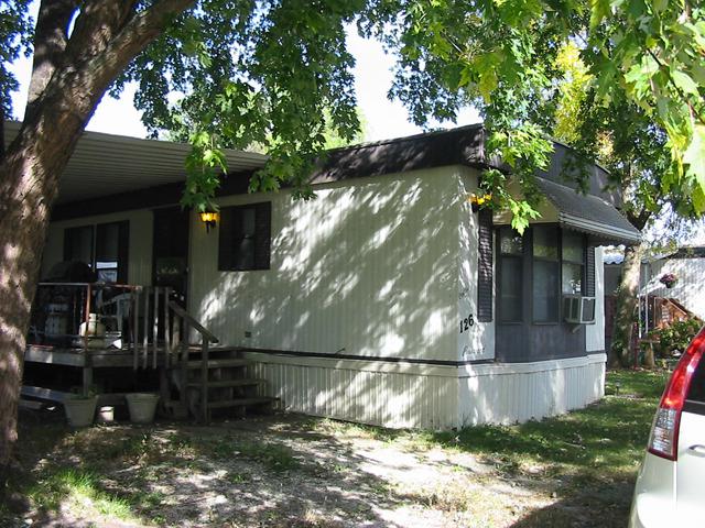 126 Oak Park Dr., Granville, IL 61326