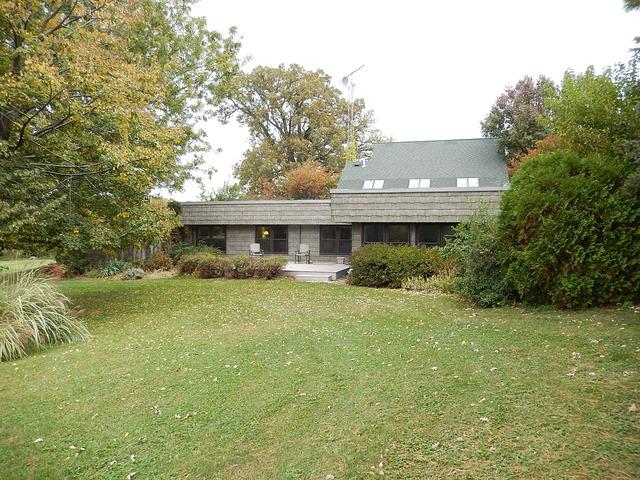 33501 Irene Rd., Kirkland, IL 60146