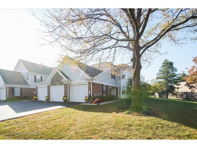 286 Green Knoll Ln., Streamwood, IL 60107