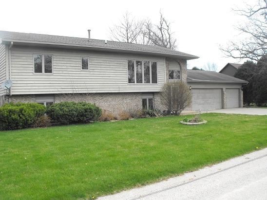 274 Brookside Dr., Paw Paw, IL 61353
