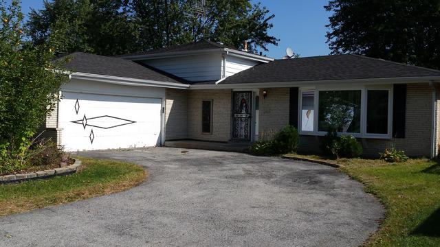 231 S Hickory St., Glenwood, IL 60425
