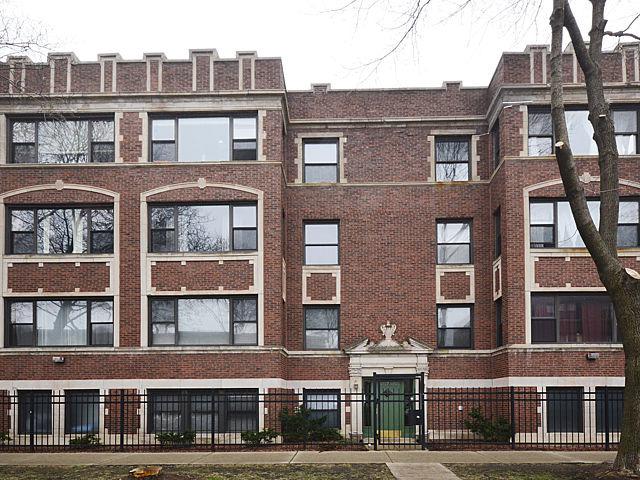 6825 N Greenview Ave. #3, Chicago, IL 60626
