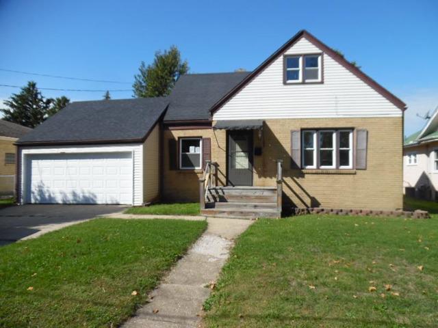 1015 20th St., Rockford, IL 61104