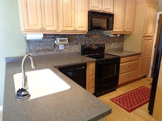 11 Stratford Ct., Indian Head Park, IL 60525