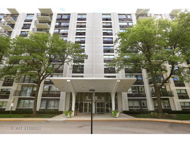 9001 W Golf Rd. #4H, Des Plaines, IL 60016