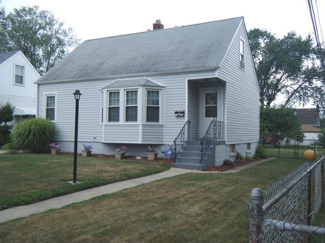 1062 156th Pl., Calumet City, IL 60409