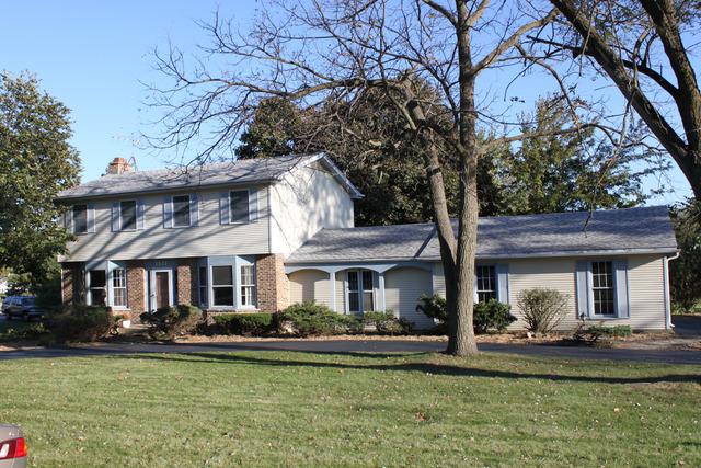 1511 Mohawk Dr., Schaumburg, IL 60193