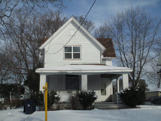 422 Hastings St., Elgin, IL 60120