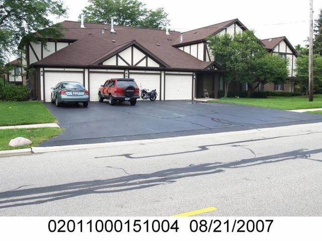 2308 N Old Hicks Rd. #4, Palatine, IL 60074