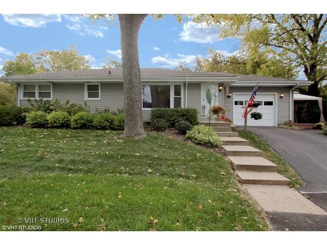 127 Harvey Ave., Grayslake, IL 60030