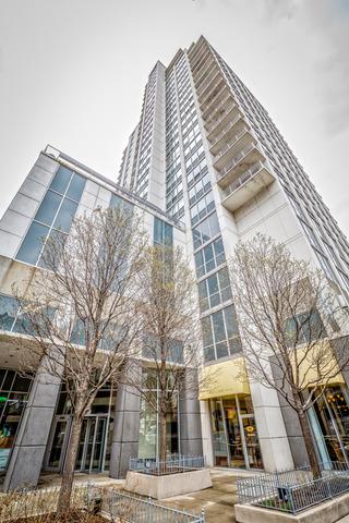 200 W Grand Ave. #801, Chicago, IL 60610