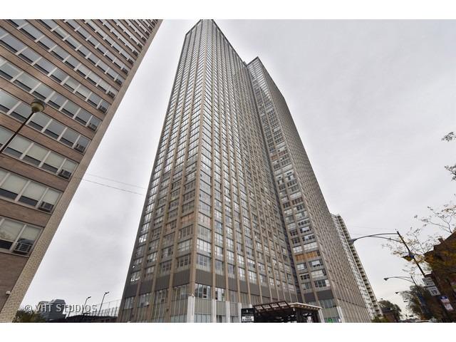 655 W Irving Park Rd. #1717, Chicago, IL 60613
