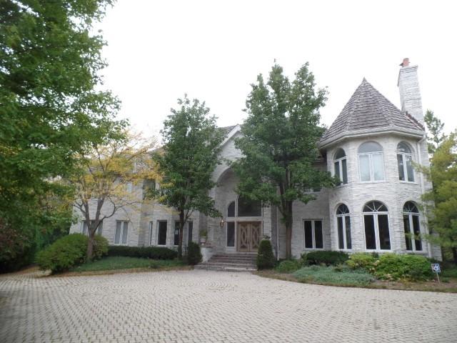 2050 Hidden Ridge Ln., Highland Park, IL 60035