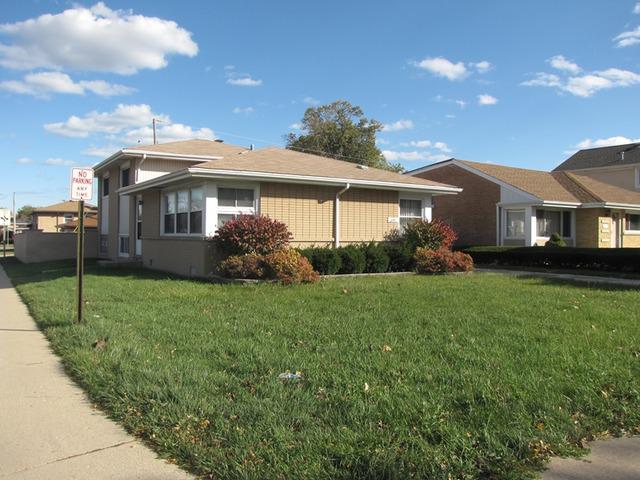 8761 N Oleander Ave., Niles, IL 60714