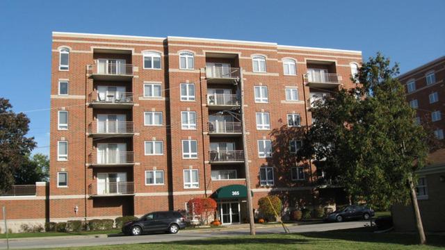 365 Graceland Ave. #504, Des Plaines, IL 60016