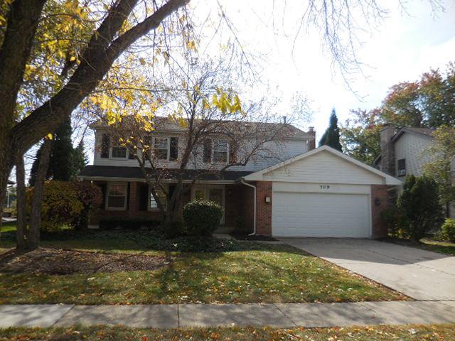 709 Stratford Ln., Schaumburg, IL 60193